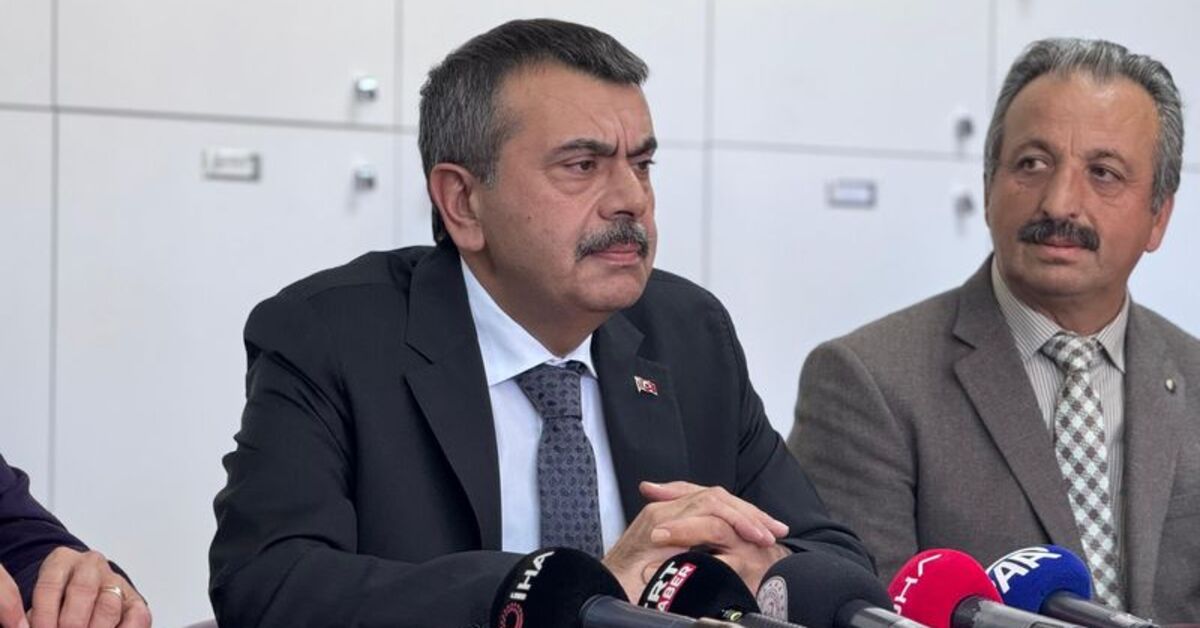 Bakan Tekin: Öğretmenlerin ara tatil seminerleri online olacak