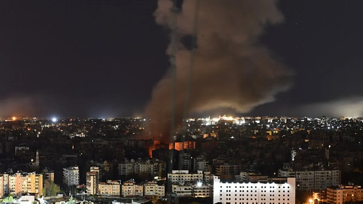 Katil İsrail güçleri kana doymuyor! İşgal güçleri bir kez daha Beyrut’u vurdu