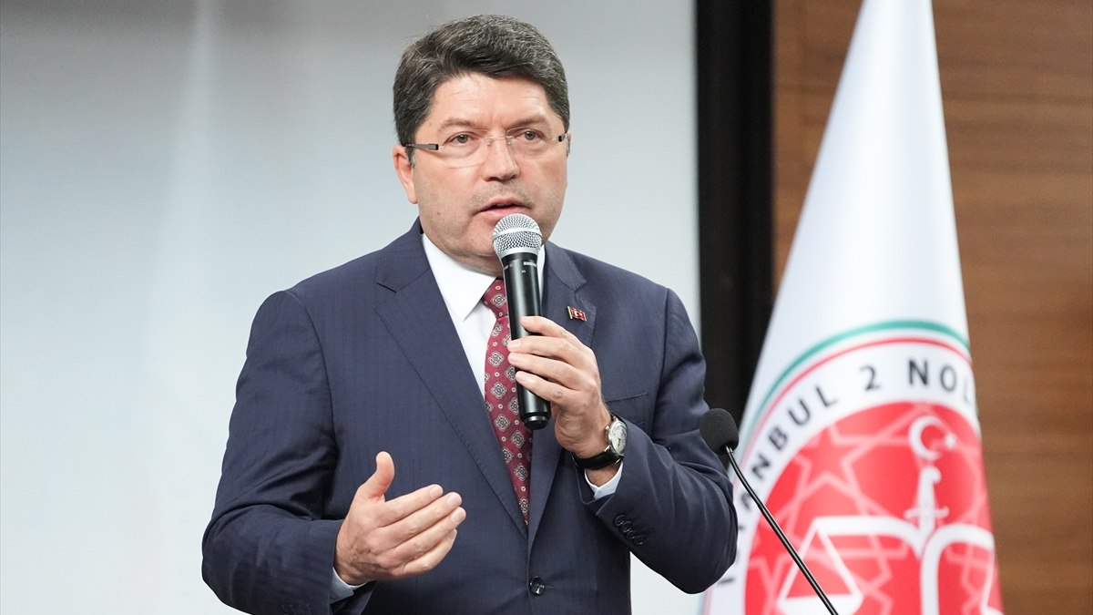 Yılmaz Tunç: FETÖ’yle mücadele tüm kararlığımızla sürecek