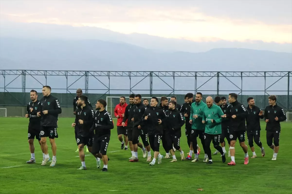 Kocaelispor, Bandırmaspor’a Hazırlanıyor