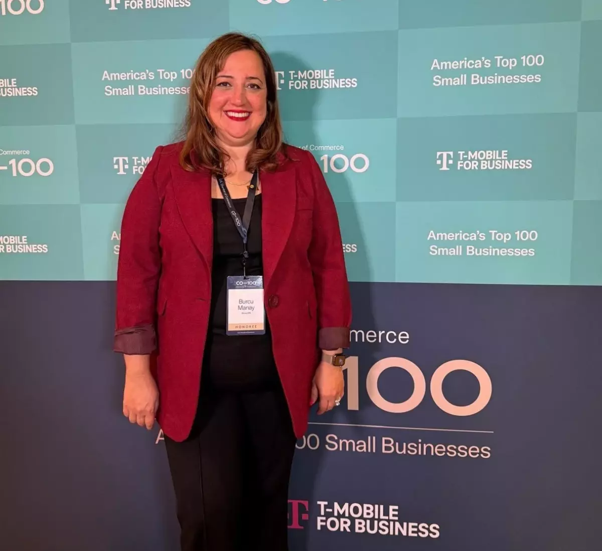 Türk Kadın Girişimciden Başarı: Manay CPA, Amerika’nın En İyi 100 KOBİ’si Arasında