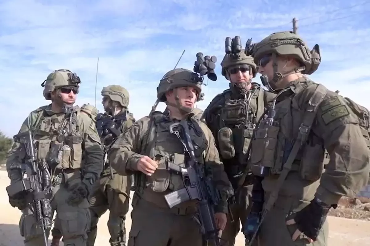 İsrail ordusu, Suriye’de başkent Şam’ın 20 kilometre yakınına ilerledi