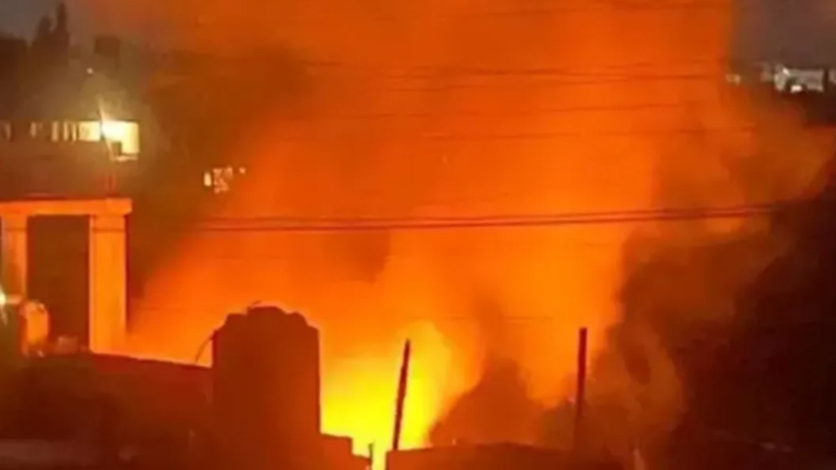 Yemen’de akaryakıt istasyonu patladı: 17 kişi hayatını kaybetti